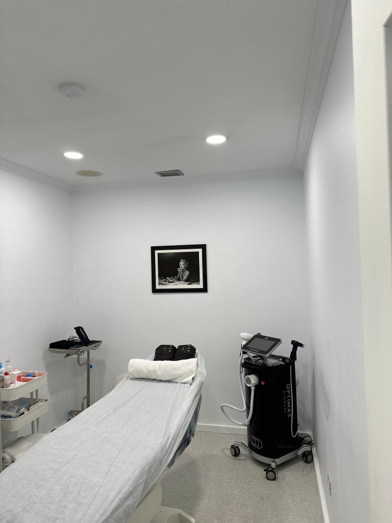 Vista de una sala de tratamiento de Medicina estética